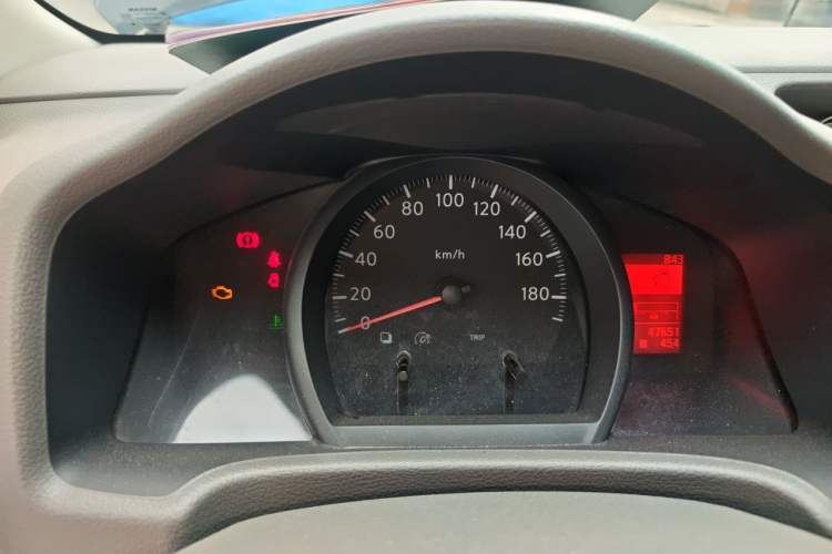 Used Nissan NV200 2016 Revised Version 1.6L Manual Luxury Edition Instrument Cluster