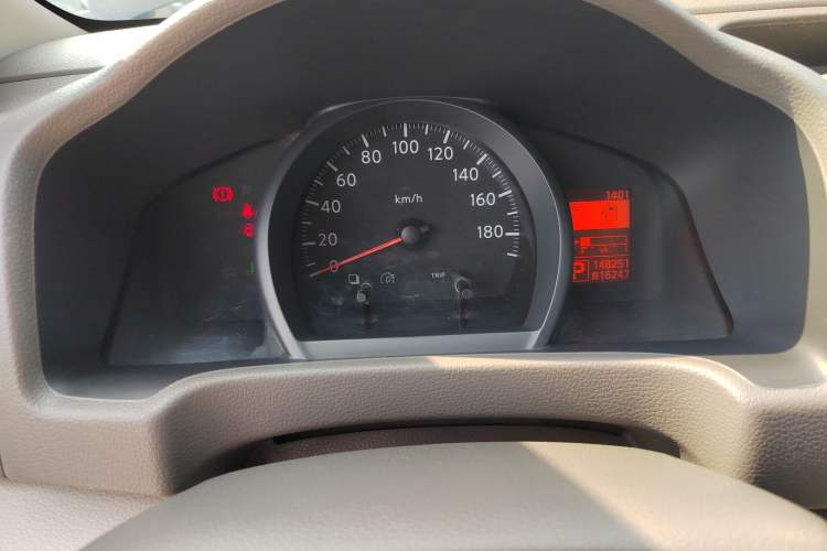 Used Nissan NV200 2016 Revised Version 1.6L CVT Luxury Edition Instrument Cluster
