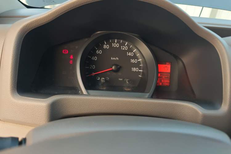 Used Nissan NV200 2016 Revised Version 1.6L CVT Deluxe Edition Instrument Cluster