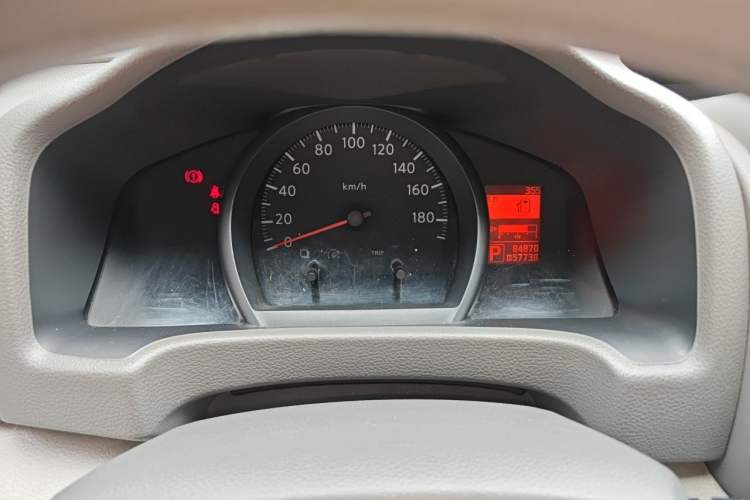 Used Nissan NV200 2016 Revised Version 1.6L CVT Deluxe Edition Instrument Cluster