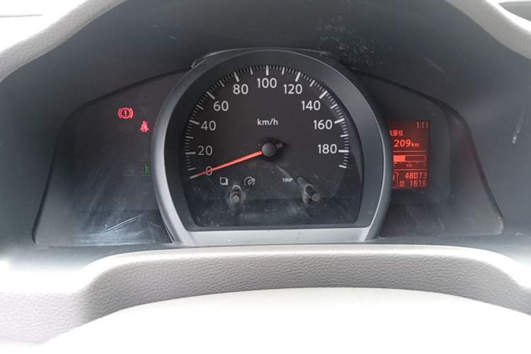 Used Nissan NV200 2016 1.6L CVT Luxury Model Instrument Cluster