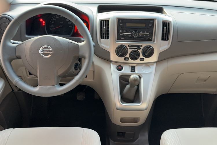 Used Nissan NV200 2016 Revised Version 1.6L Manual - Zunya Trim Interior 3