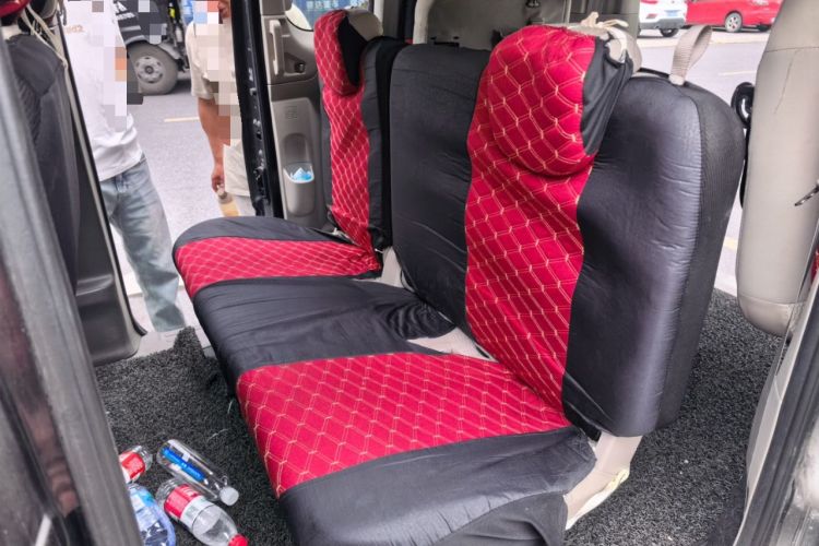 Used Nissan NV200 2016 Revised Version 1.6L Manual Luxury Edition Interior 4