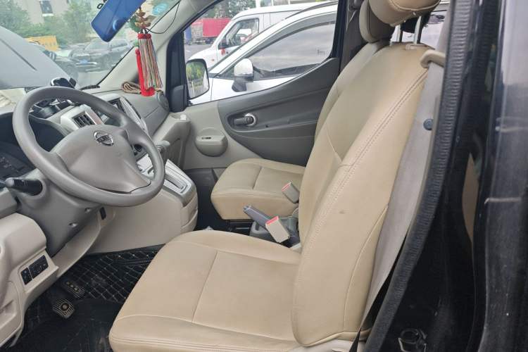 Used Nissan NV200 2016 Revised Version 1.6L CVT Deluxe Edition Left Front Seat