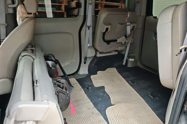 Used Nissan NV200 2016 Revised Version 1.6L Manual Luxury Edition Left Rear Seat