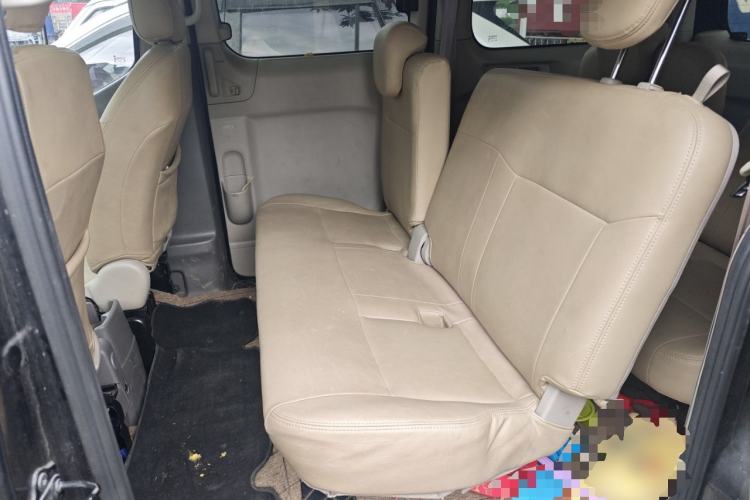 Used Nissan NV200 2016 Revised Version 1.6L CVT Deluxe Edition Left Rear Seat