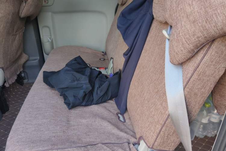 Used Nissan NV200 2016 Revised Version 1.6L CVT Deluxe Edition Left Rear Seat
