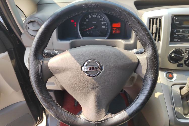 Used Nissan NV200 2016 Revised Version 1.6L CVT Luxury Edition Steering Wheel
