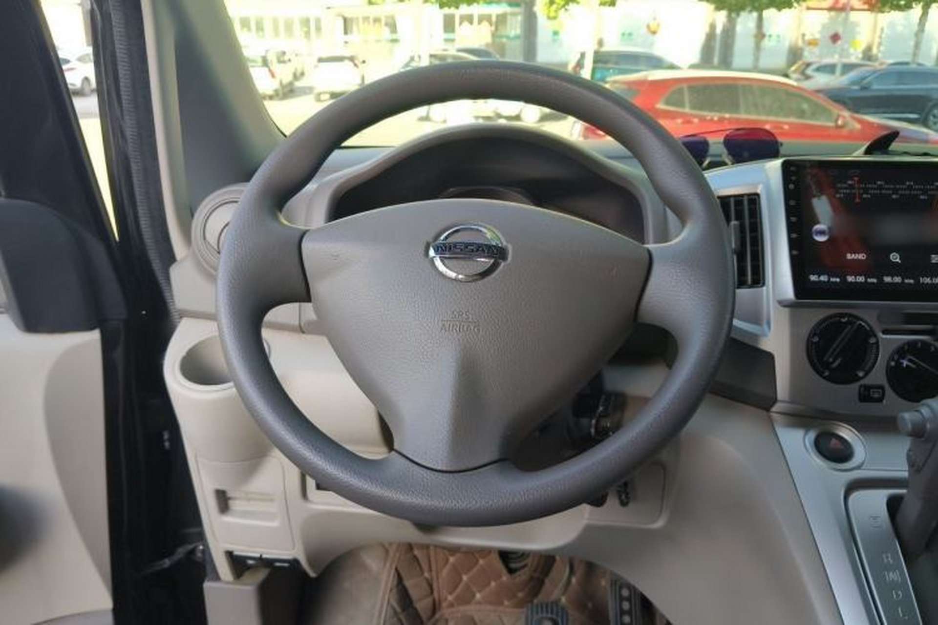 Used Nissan NV200 2016 Revised Version 1.6L CVT Deluxe Edition Steering Wheel