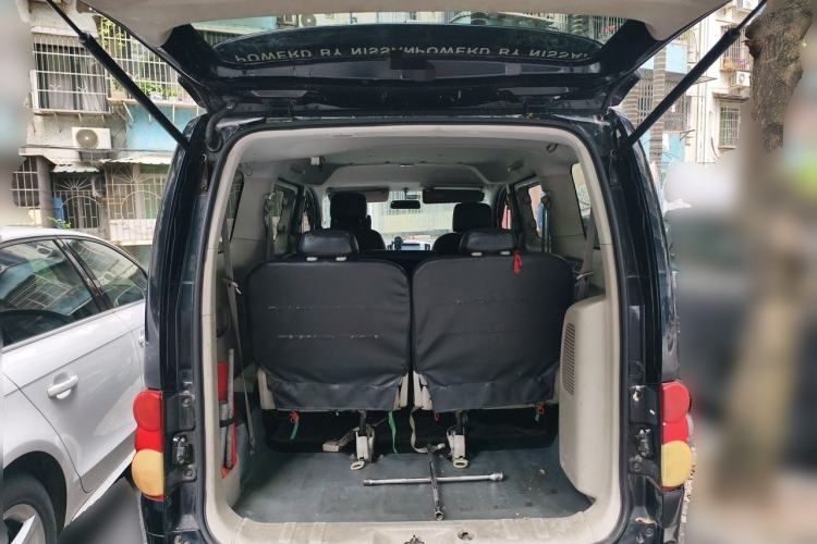 Used Nissan NV200 2016 1.6L Manual Zunya Model Trunk