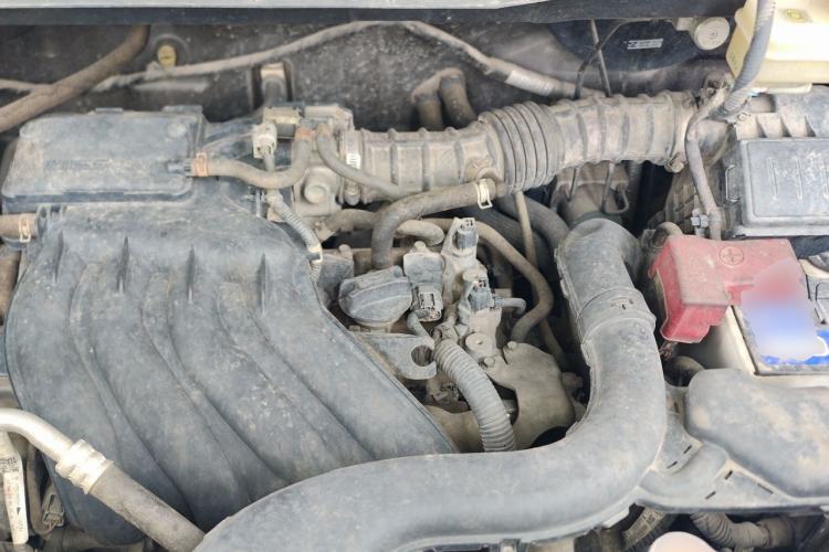 Used Nissan NV200 2016 1.6L CVT Luxury Model Engine Bay