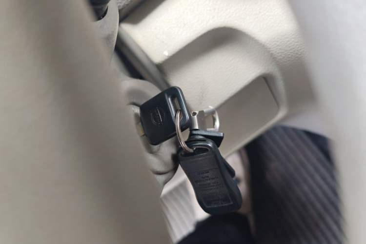 Used Nissan NV200 2016 1.6L CVT Luxury Model Vehicle Key