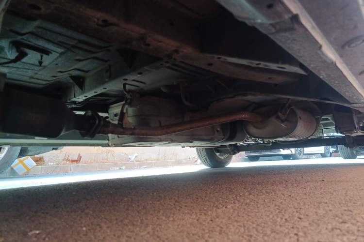 Used Nissan NV200 2016 1.6L CVT Luxury Model Chassis Front Left