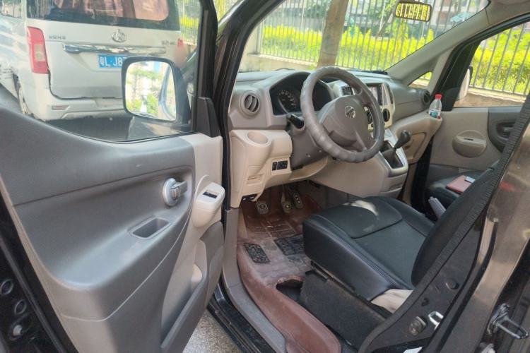 Used Nissan NV200 2016 Revised Version 1.6L Manual Luxury Edition Driver Seat