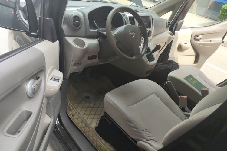 Used Nissan NV200 2016 Revised Version 1.6L Manual Luxury Edition Driver Seat