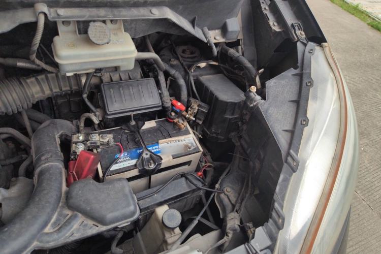 Used Nissan NV200 2016 Revised Version 1.6L Manual Luxury Edition Engine Bay Left