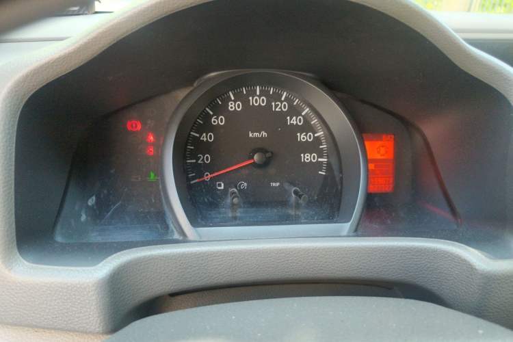 Used Nissan NV200 2016 Revised Version 1.6L Manual Luxury Edition Instrument Cluster