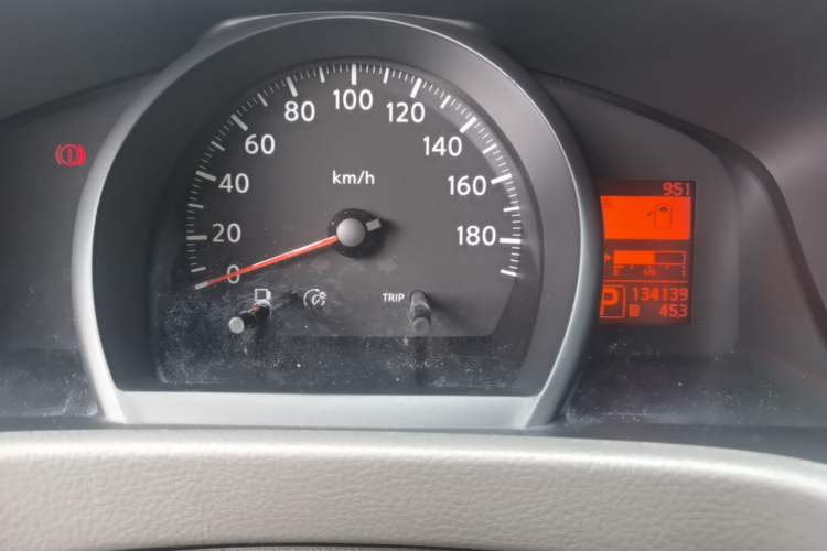 Used Nissan NV200 2016 Revised Version 1.6L CVT Luxury Edition Instrument Cluster