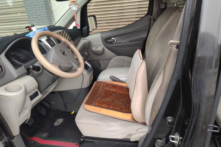 Used Nissan NV200 2016 Revised Version 1.6L Manual Luxury Edition Left Front Seat