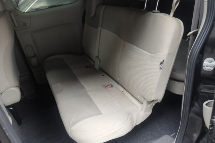 Used Nissan NV200 2016 Revised Version 1.6L CVT Luxury Edition Left Rear Seat