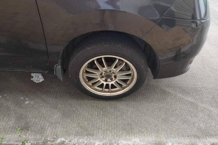 Used Nissan NV200 2016 Revised Version 1.6L Manual Luxury Edition Right Front Wheel Hub