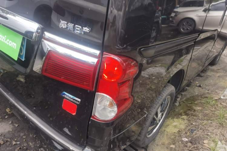 Used Nissan NV200 2016 Revised Version 1.6L CVT Luxury Edition Right Rear Taillight