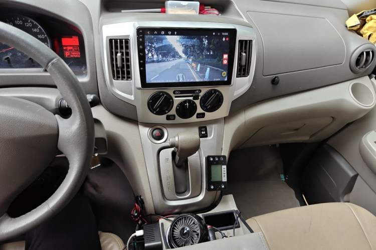 Used Nissan NV200 2016 Revised Version 1.6L CVT Luxury Edition Audio And AC Panel