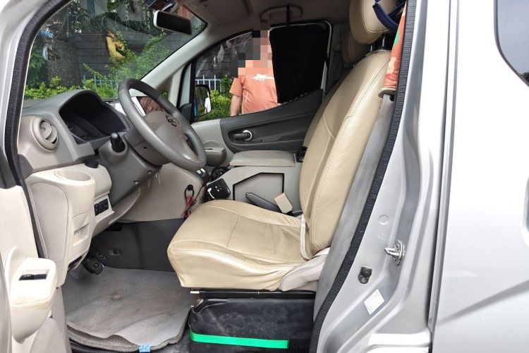 Used Nissan NV200 2016 Revised Version 1.6L CVT Luxury Edition Left Front Seat