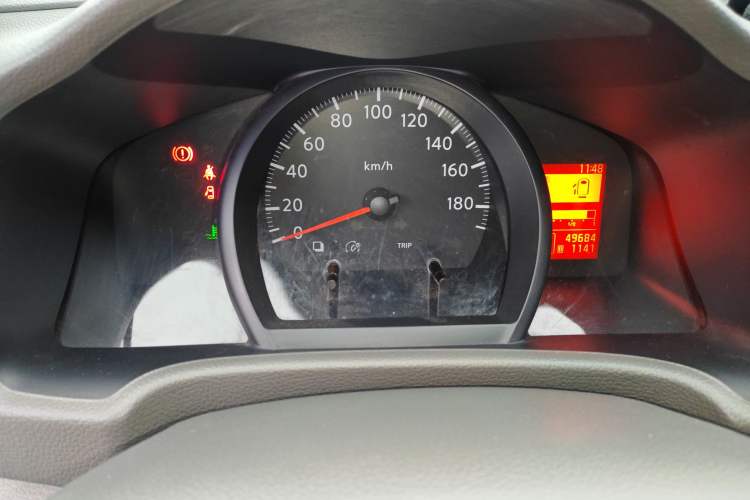 Used Nissan NV200 2016 Revised Version 1.6L CVT Luxury Edition Instrument Cluster