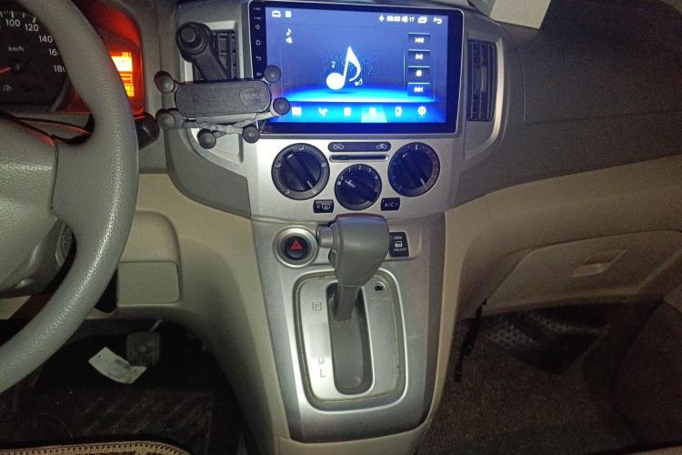 Used Nissan NV200 2016 Revised Version 1.6L CVT Luxury Edition Audio And AC Panel