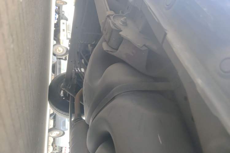 Used Nissan NV200 2016 Revised Version 1.6L CVT Luxury Edition Chassis Rear Right