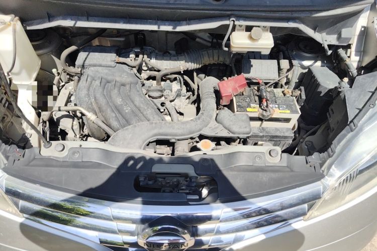 Used Nissan NV200 2016 Revised Version 1.6L CVT Luxury Edition Engine Bay