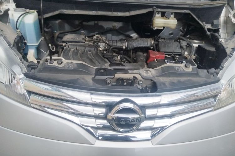 Used Nissan NV200 2016 Revised Version 1.6L CVT Luxury Edition Engine Bay