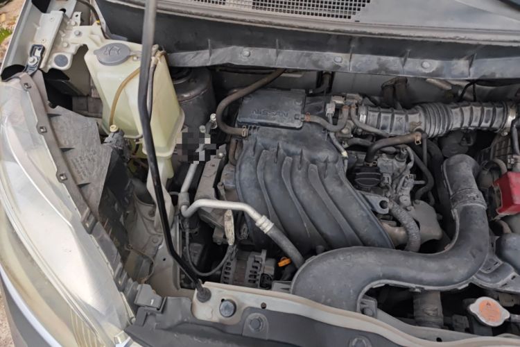 Used Nissan NV200 2016 Revised Version 1.6L CVT Luxury Edition Engine Bay Right