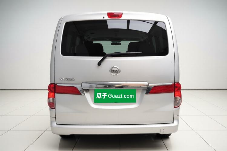 Used Nissan NV200 2016 Revised Version 1.6L Manual Luxury Edition Exterior 4