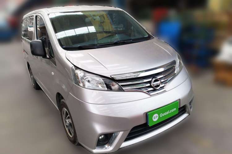 Used Nissan NV200 2016 Revised Version 1.6L CVT Luxury Edition Front Right 45 Deg