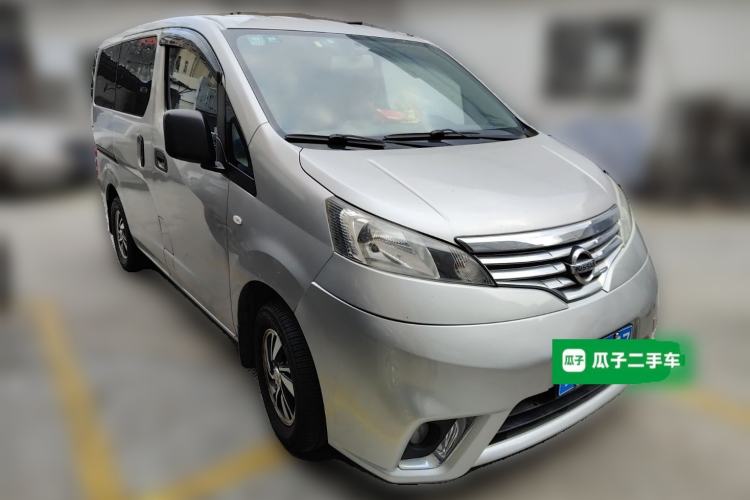Used Nissan NV200 2016 Revised Version 1.6L CVT Luxury Edition Front Right 45 Deg