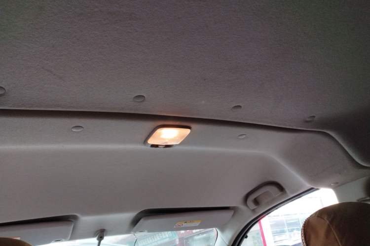 Used Nissan NV200 2016 Revised Version 1.6L CVT Luxury Edition Headliner