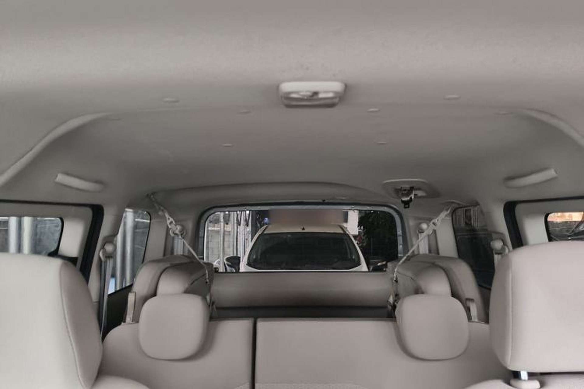 Used Nissan NV200 2016 Revised Version 1.6L CVT Luxury Edition Headliner
