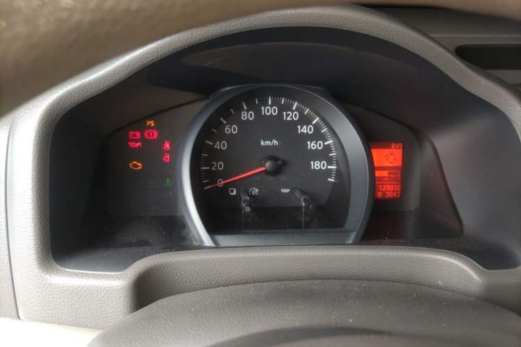 Used Nissan NV200 2016 Revised Version 1.6L Manual Luxury Edition Instrument Cluster