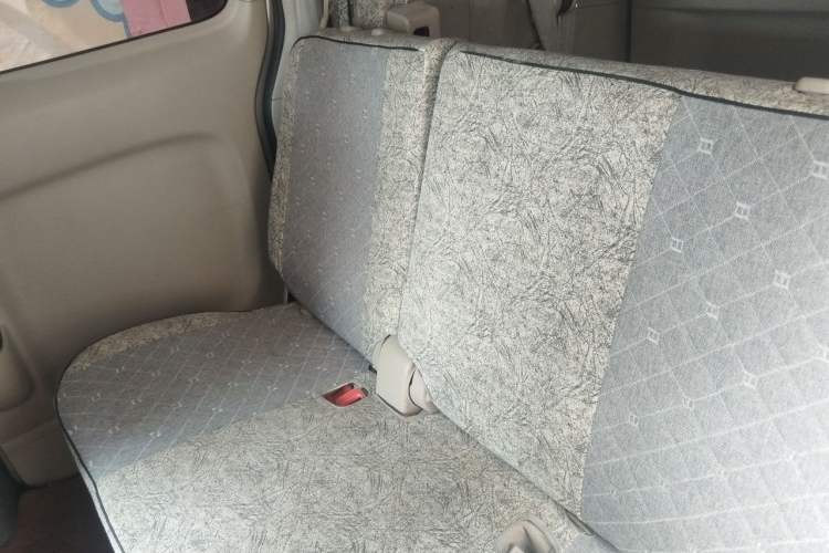 Used Nissan NV200 2016 Revised Version 1.6L CVT Luxury Edition Left Rear Seat