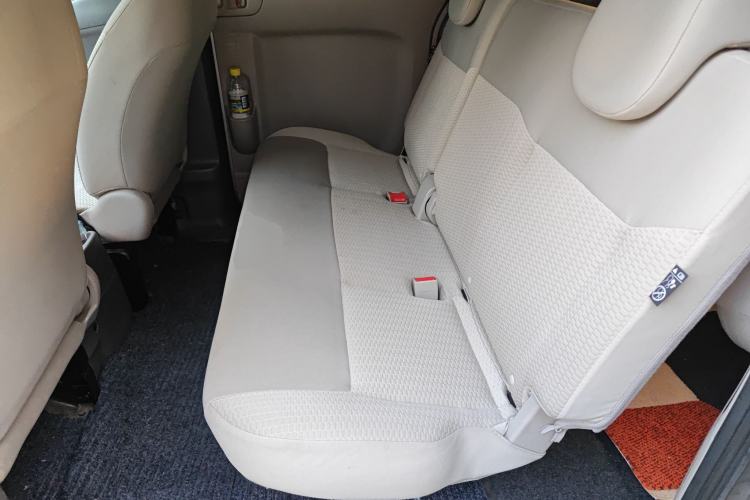 Used Nissan NV200 2016 Revised Version 1.6L CVT Luxury Edition Left Rear Seat