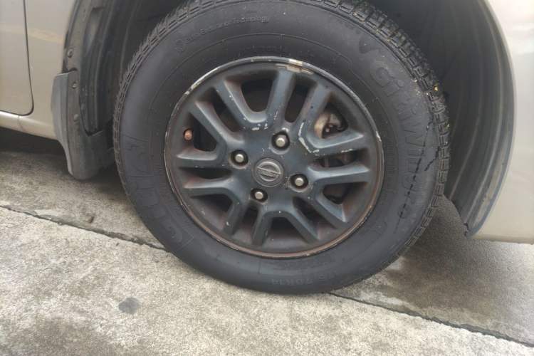 Used Nissan NV200 2016 Revised Version 1.6L Manual Luxury Edition Right Front Wheel Hub