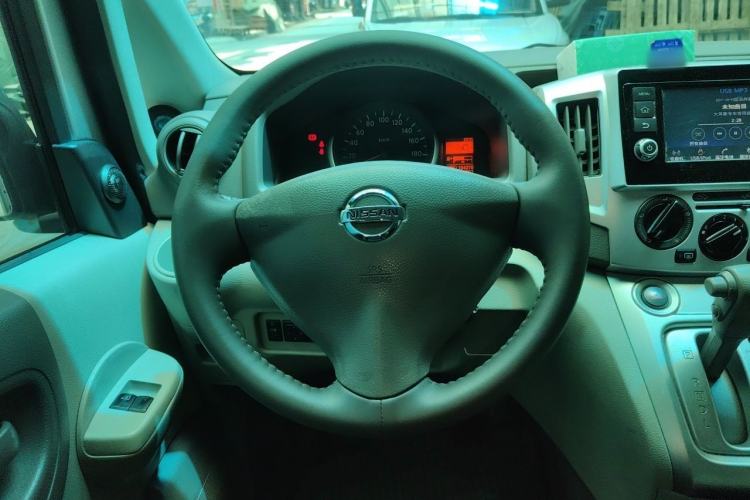 Used Nissan NV200 2016 Revised Version 1.6L CVT Luxury Edition Steering Wheel