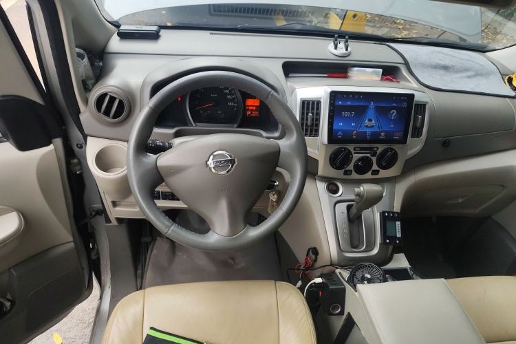 Used Nissan NV200 2016 Revised Version 1.6L CVT Luxury Edition Steering Wheel