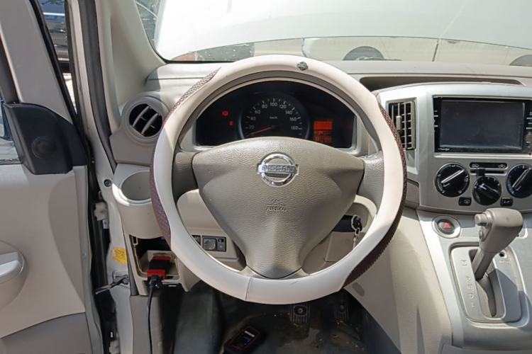 Used Nissan NV200 2016 Revised Version 1.6L CVT Luxury Edition Steering Wheel