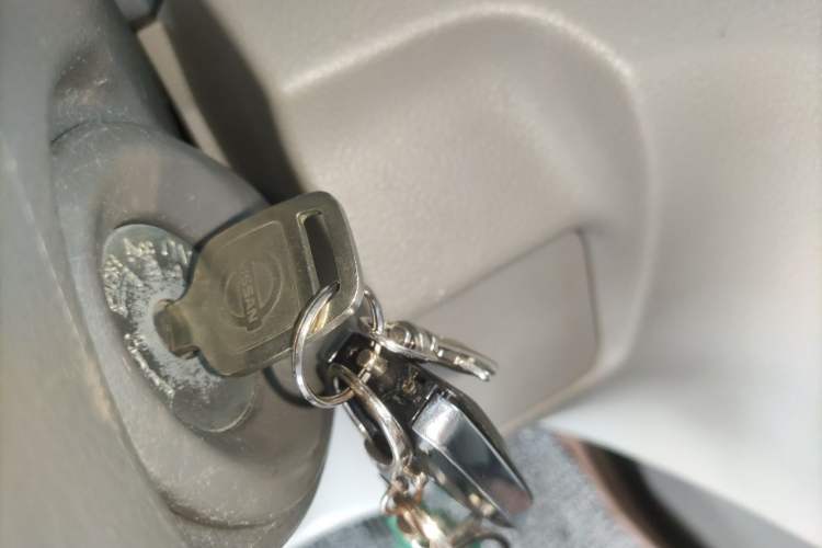 Used Nissan NV200 2016 Revised Version 1.6L Manual Luxury Edition Vehicle Key
