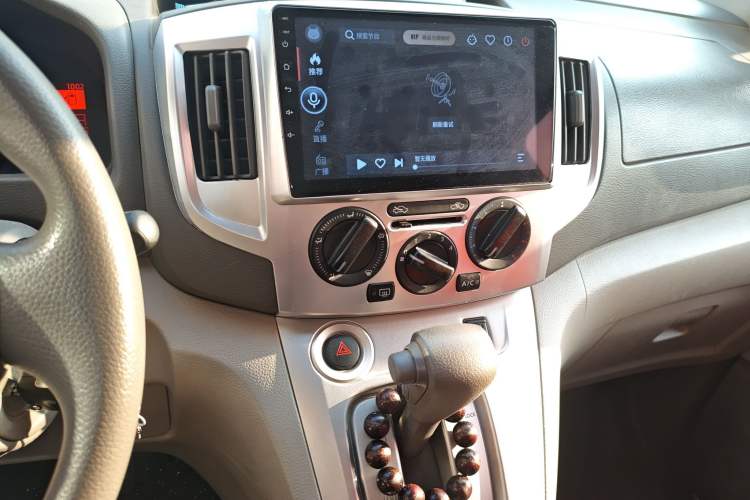 Used Nissan NV200 2016 Revised Version 1.6L CVT Luxury Edition Audio And AC Panel
