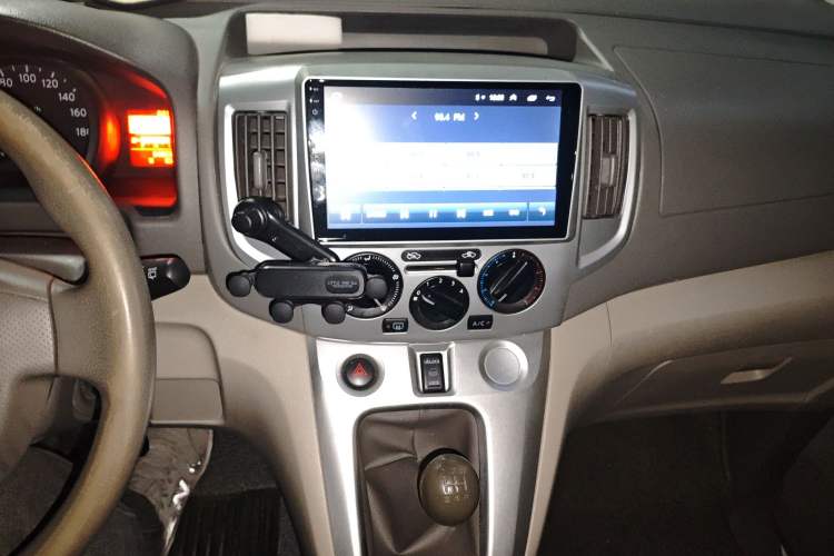 Used Nissan NV200 2016 1.6L Manual Luxury Model Audio And AC Panel