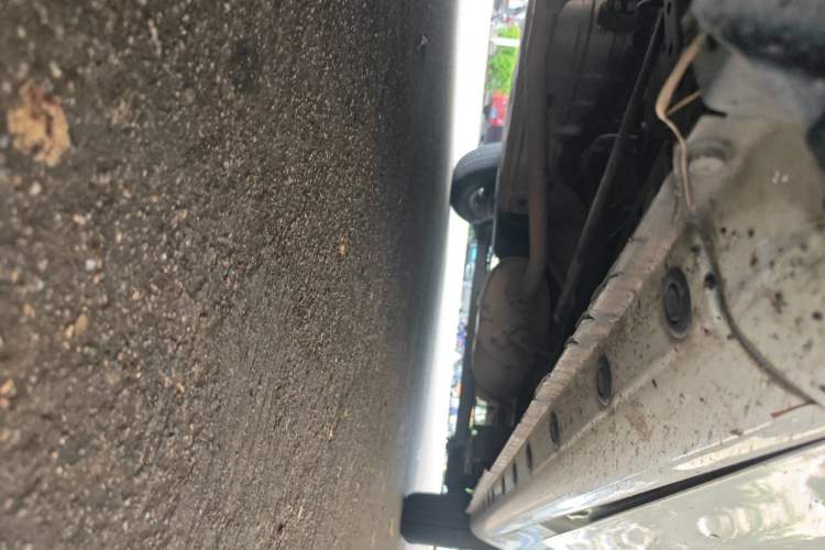 Used Nissan NV200 2016 1.6L CVT Luxury Model Chassis Front Left